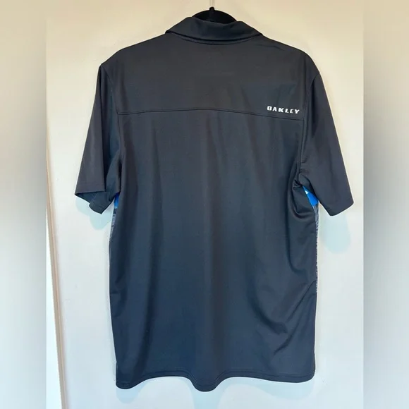 Oakley Black and Blue Men's Shirt Medium - Picture 2 of 6
